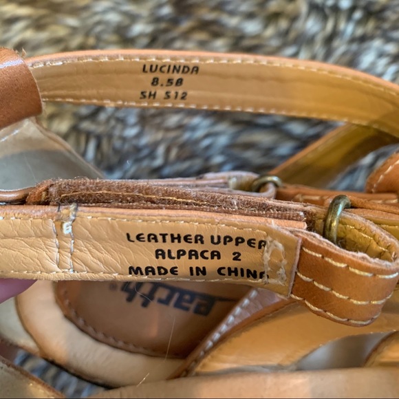 EARTH Lucinda Wedge Sandals - Picture 10 of 13